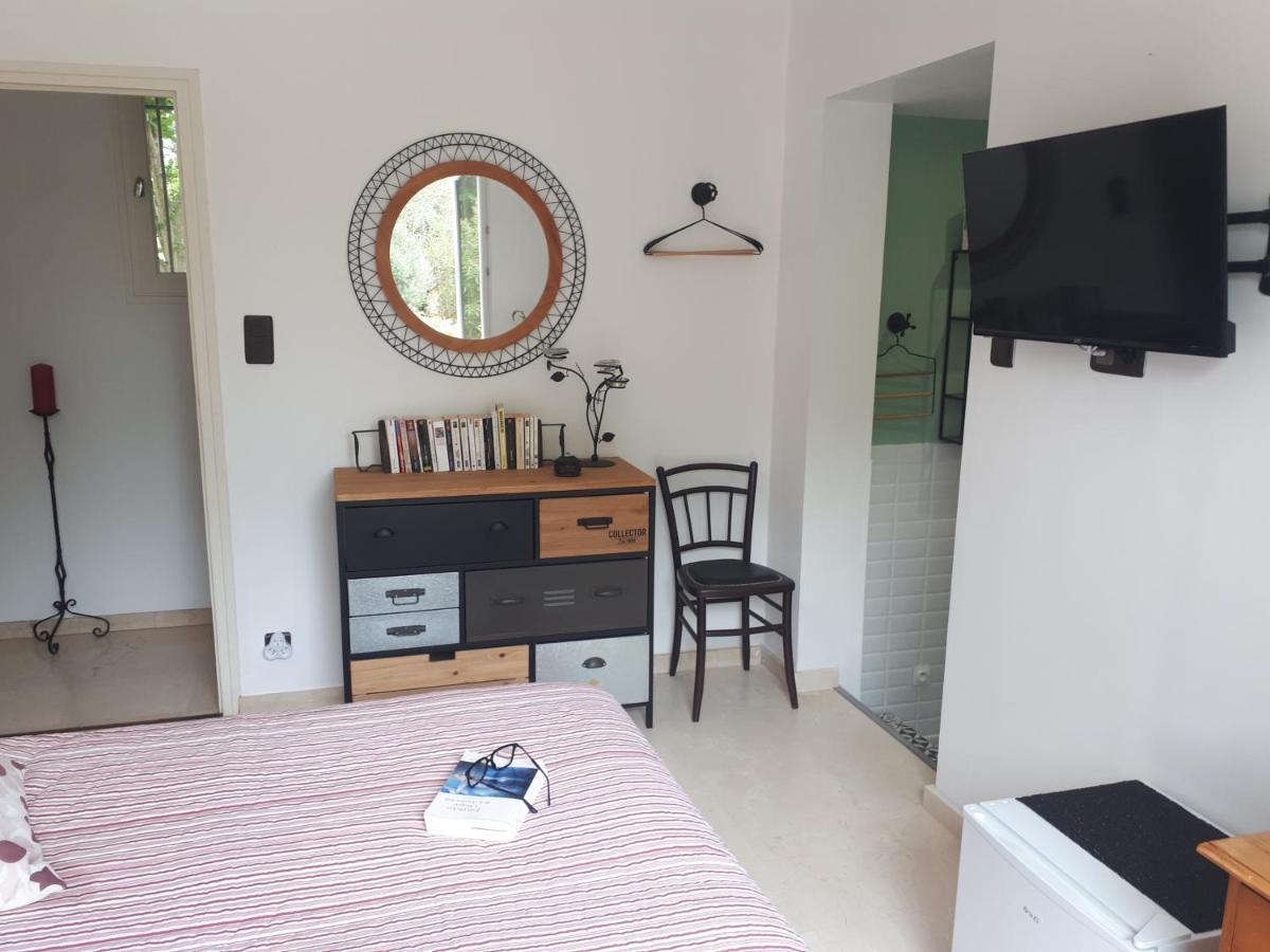 Hotel La Couloumine Salses-le-Château Esterno foto