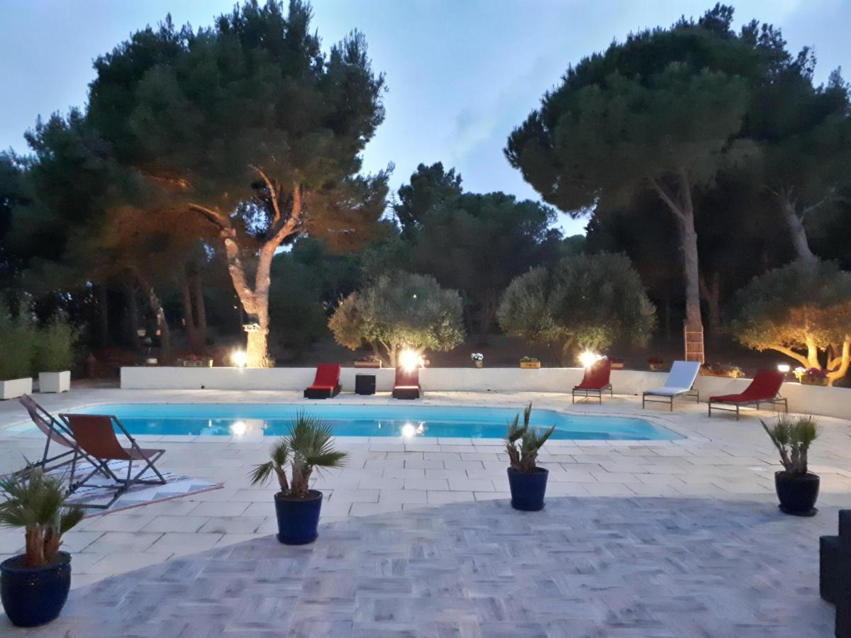 Hotel La Couloumine Salses-le-Château Esterno foto