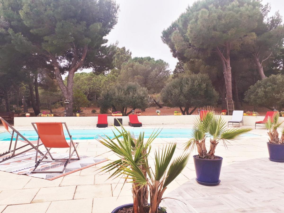 Hotel La Couloumine Salses-le-Château Esterno foto